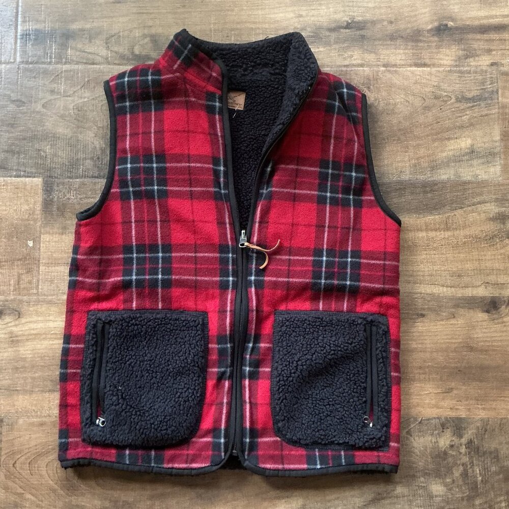 Eddie Bauer Red Plaid Sherpa Fleece‎ Vest M Zip Front Wool Blend Outdoorsy